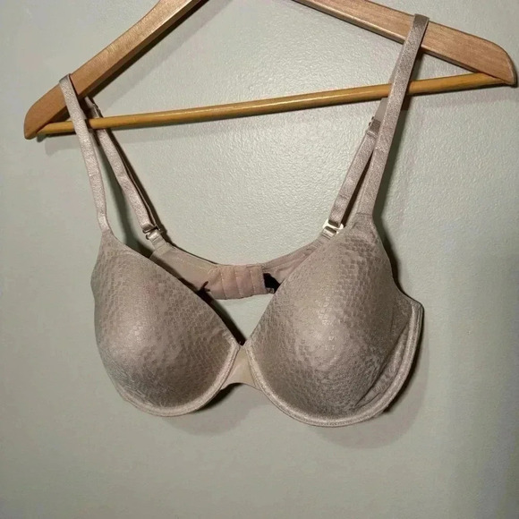 NWOT  NATORI CONFORM FULL BRA 34D - Picture 3 of 6